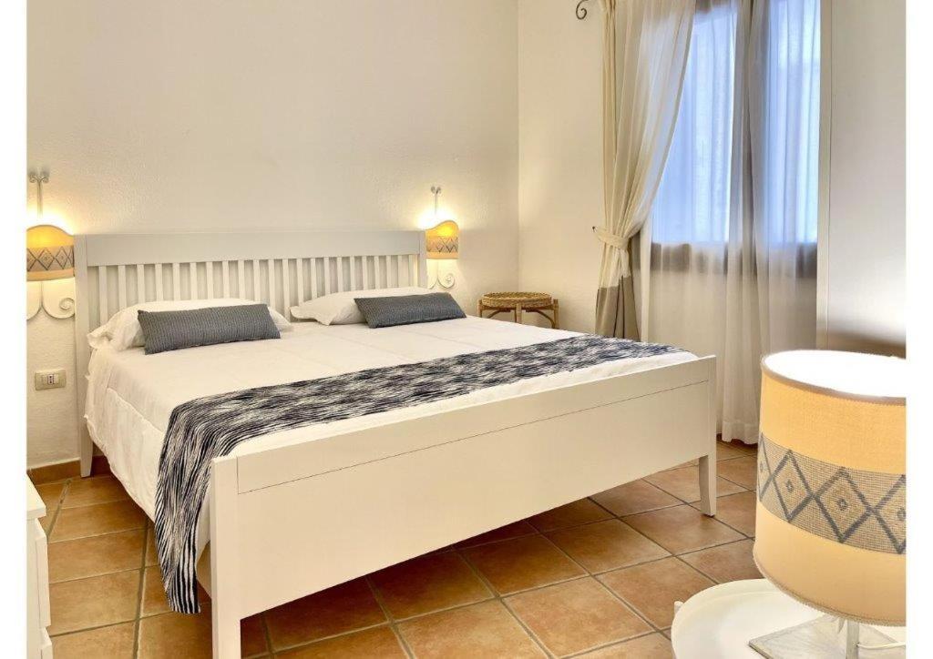 Le Residenze Sul Mare B6 Apartment Porto Ottiolu Exterior photo