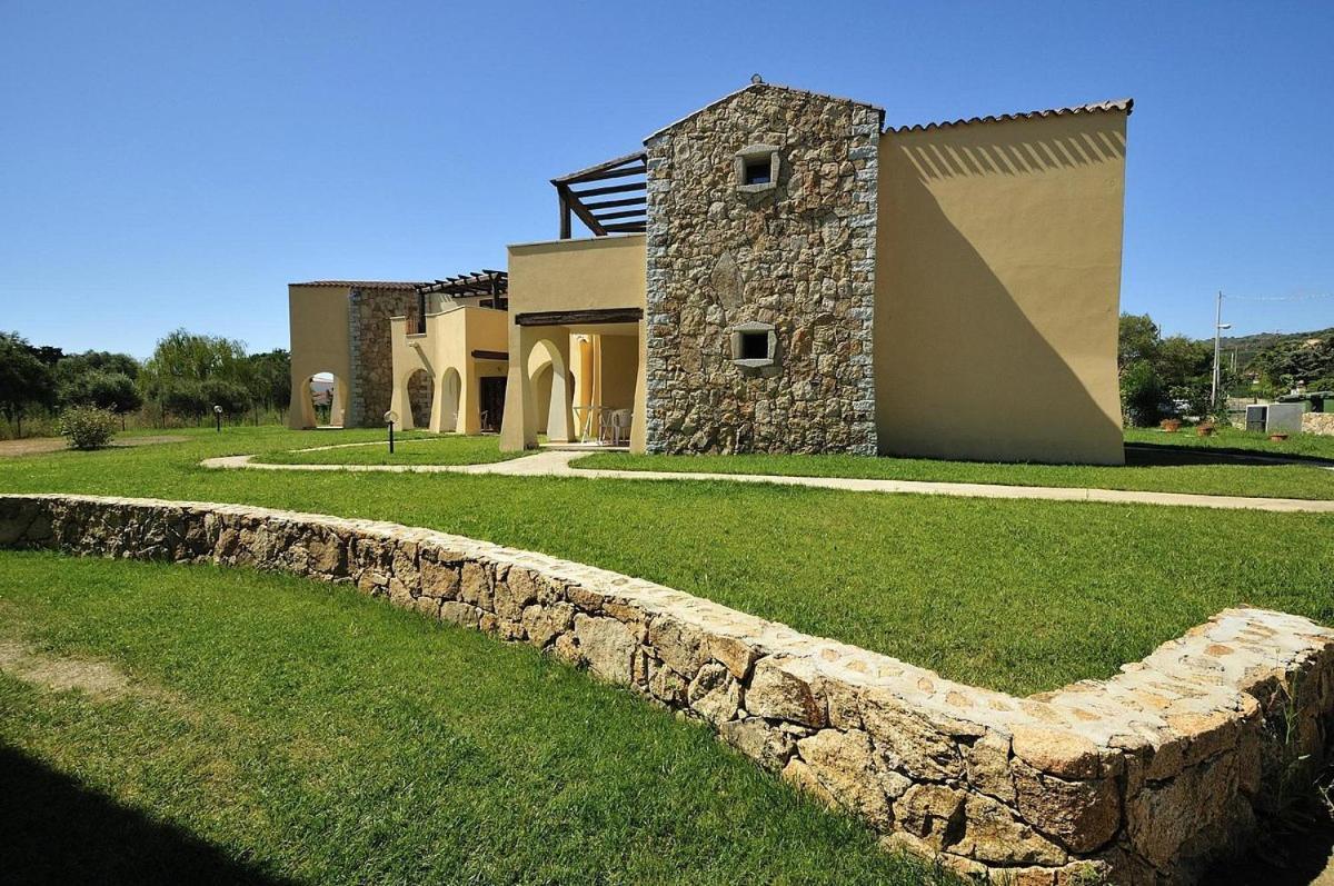 Le Residenze Sul Mare B6 Apartment Porto Ottiolu Exterior photo